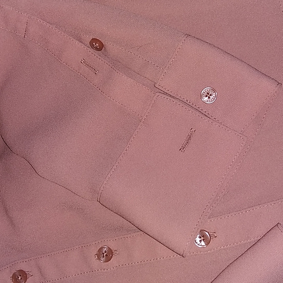 Express Rose Blush Portofino button down blouse - Picture 4 of 5